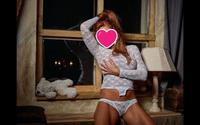17 kép Giulia. szexpartner 705863955,
