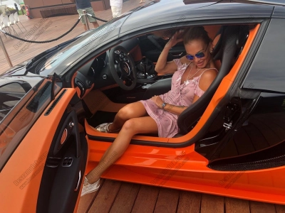 27 kép Giulia. szexpartner 705863955,