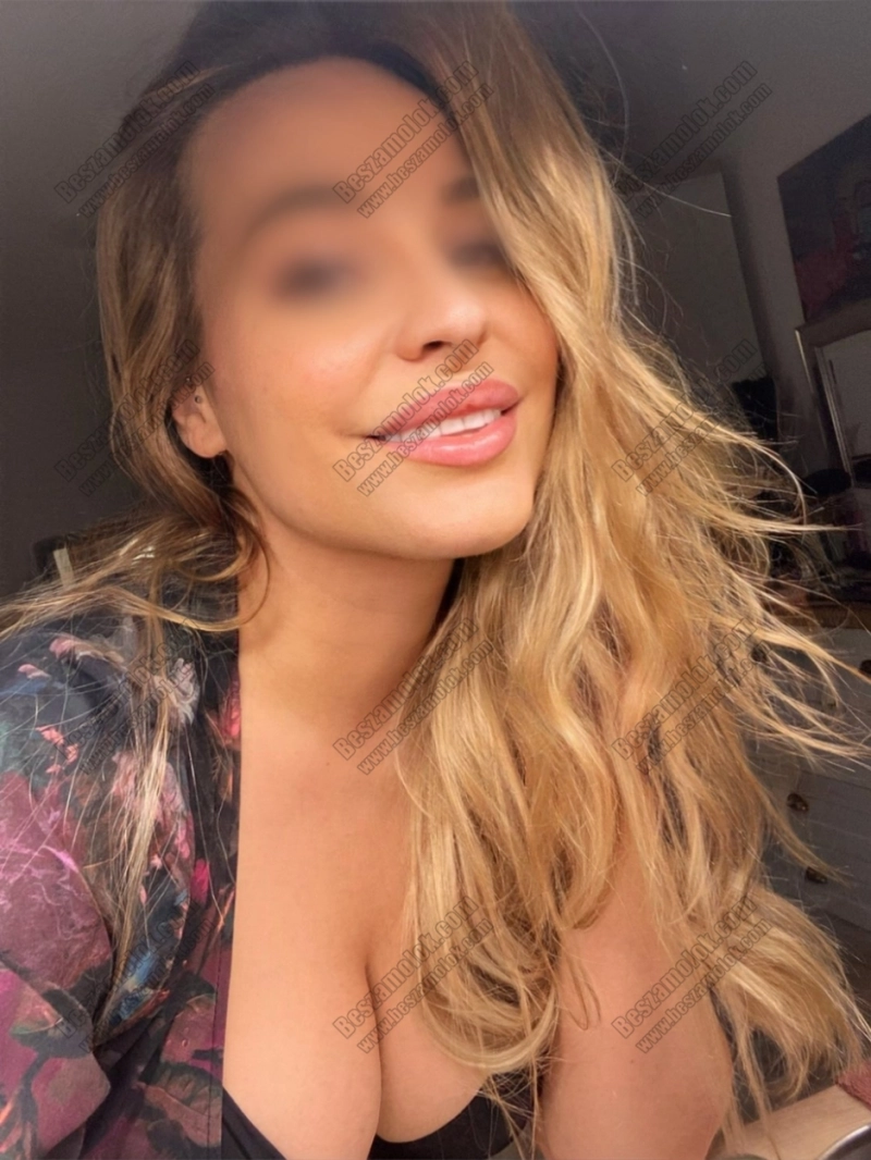 19 kép Vivien. szexpartner 706561232,   