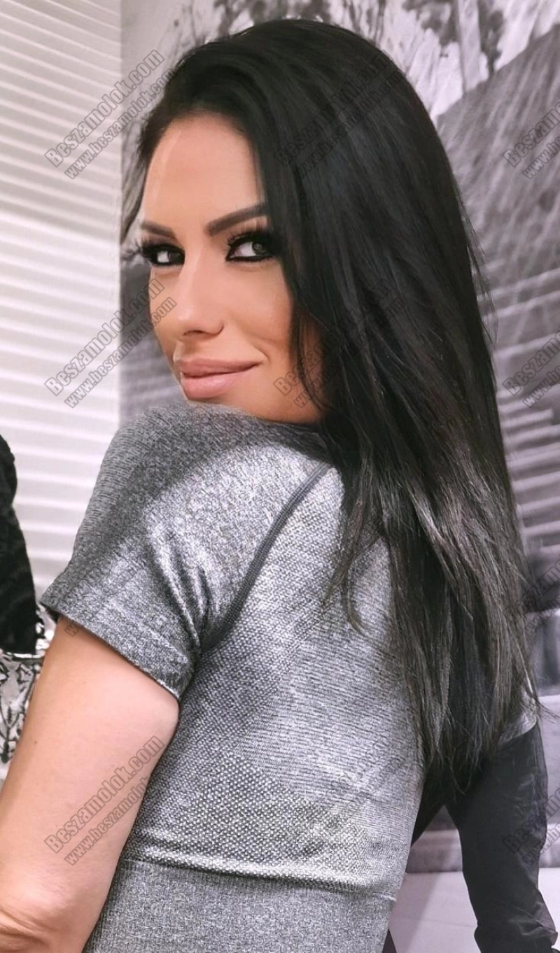 12 kép RubiSwallow. szexpartner 208005501,   