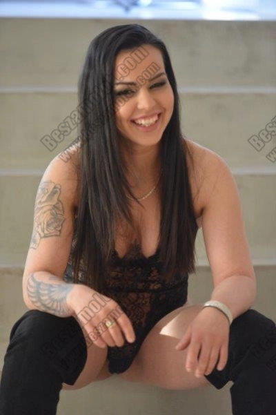 12 kép Kamilla. szexpartner 205472804,