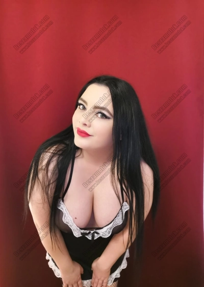 13 kép Anetta Angel. szexpartner 702914660,