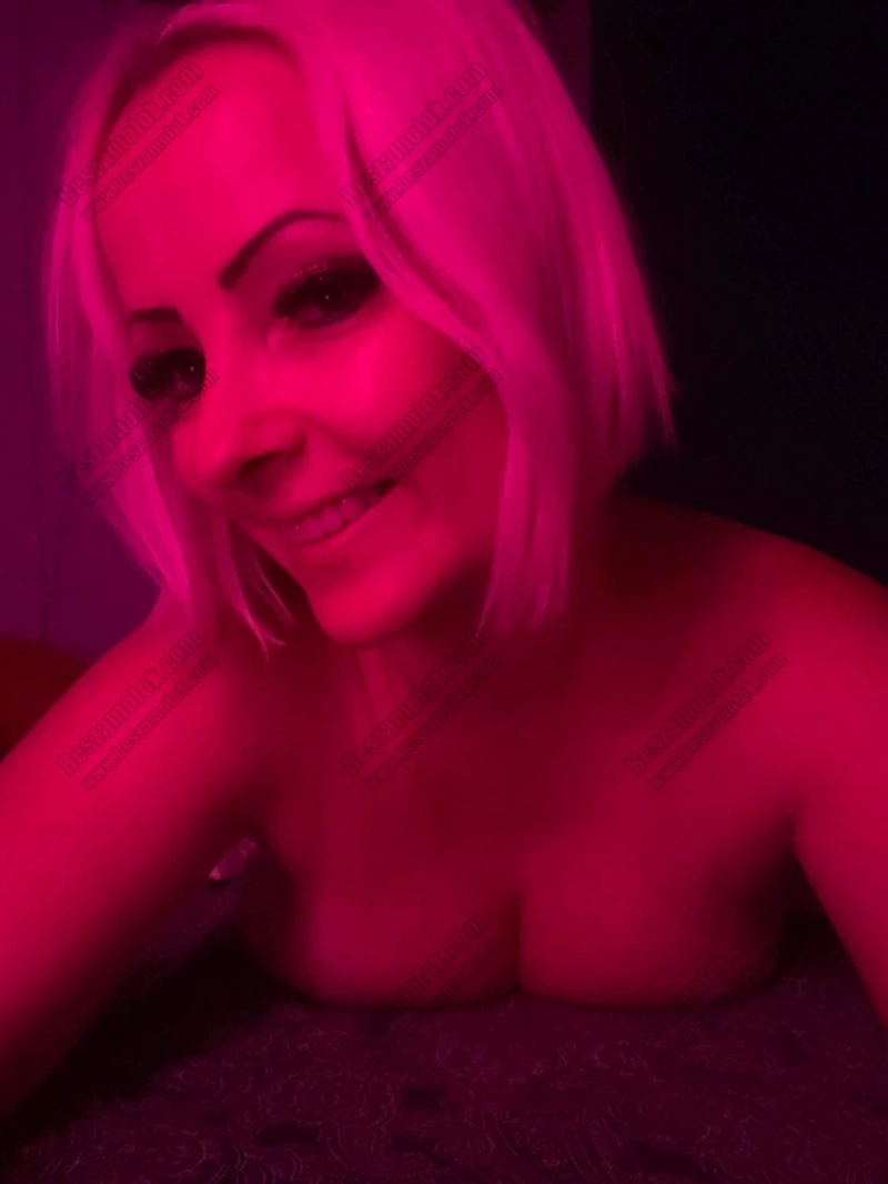 13 kép Glória. erotikus masszázs 303734339,   