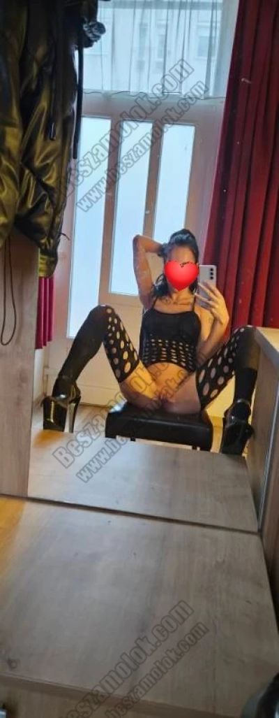 11 kép Nykol. szexpartner 707233414,