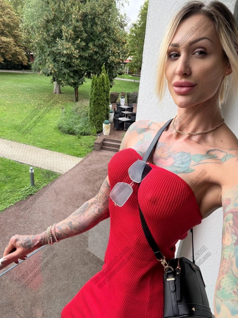 9 kép Dylan.Ryder. szexpartner 301437776,
