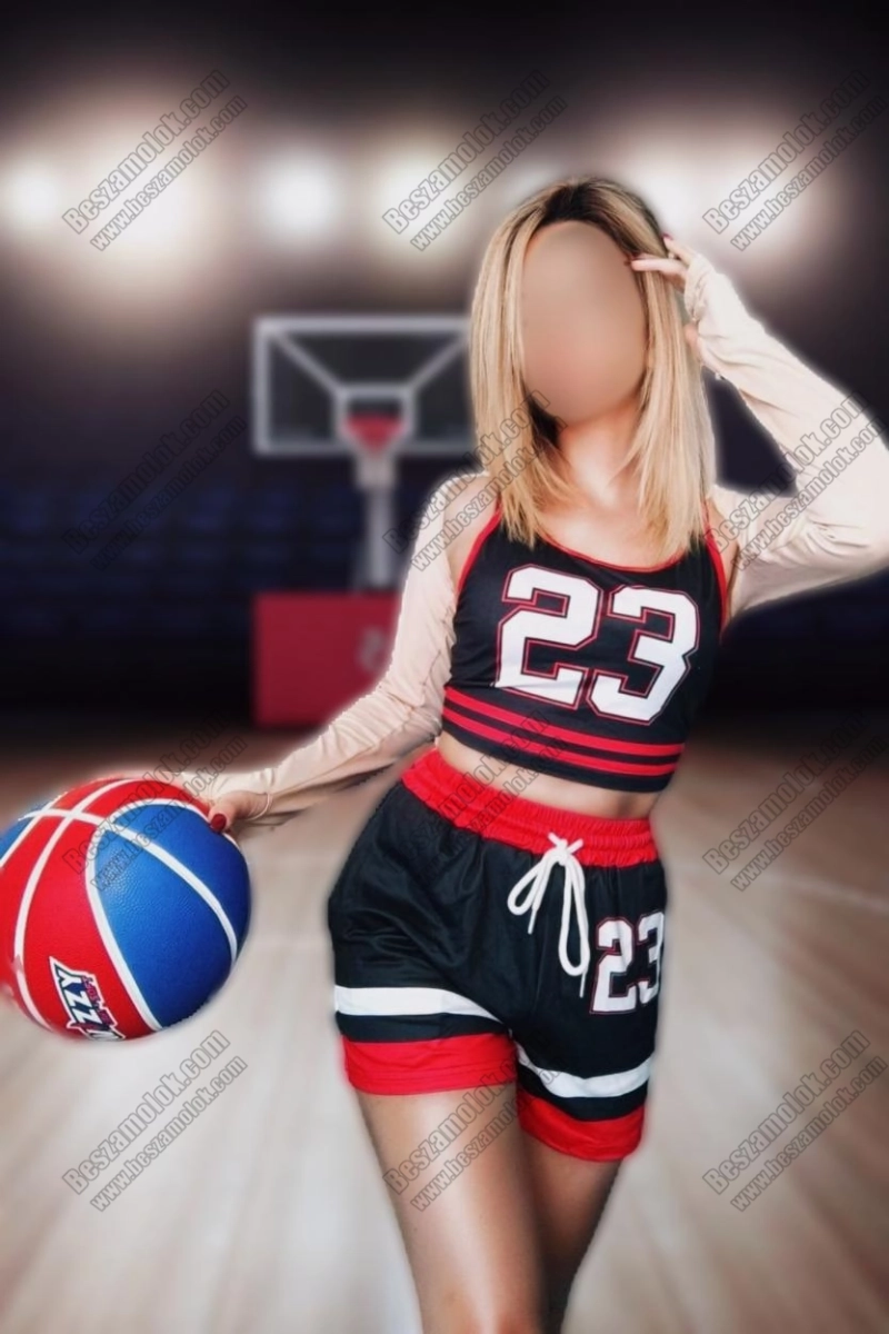 3 kép Freya. szexpartner 707849927, Playin with balls