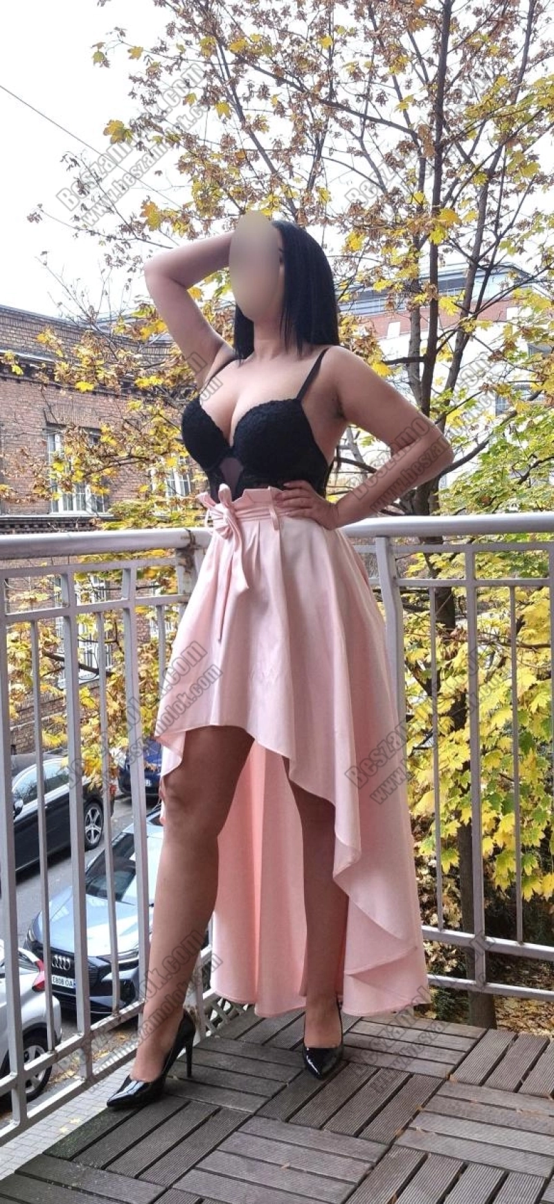 54 kép Petra. szexpartner 706736432,   