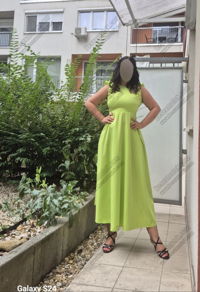 70 kép Petra. szexpartner 706736432,   