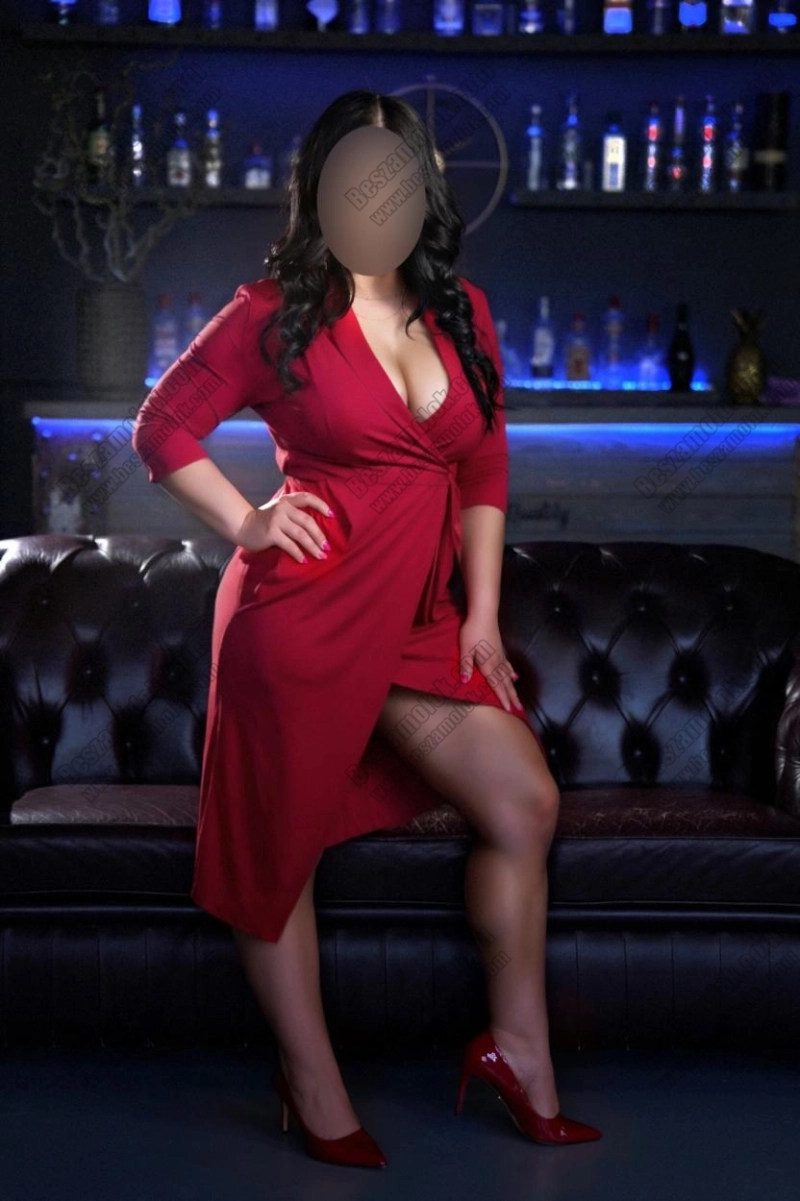 17 kép Petra. szexpartner 706736432,   