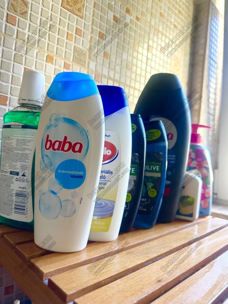 12 kép Adrienn. szexpartner 306019281,   