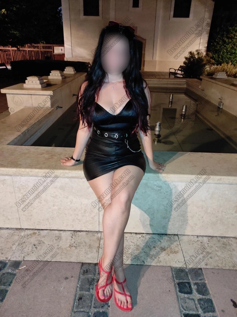 71 kép Klemi. szexpartner 707484333,   