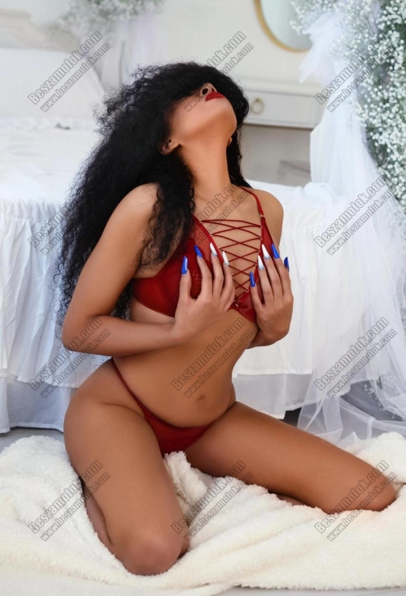 7 kép Xénia. szexpartner 304315926,