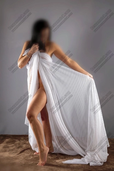2 kép TantraLotti. erotikus masszázs 701493434,