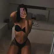 Nadin erotikus masszázs beszámolója (2025-10-01 03:24:45)
