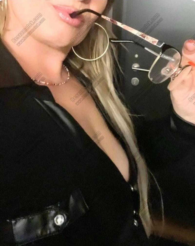 4 kép Barbie. szexpartner 302122586,   